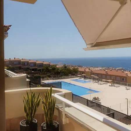Luna - Ac, 2 Pools, Panoramic Ocean, Private Garage, Fibre Net Lägenhet *