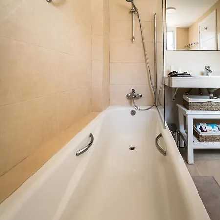Lägenhet Luna - Ac, 2 Pools, Panoramic Ocean, Private Garage, Fibre Net