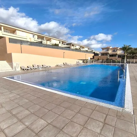 Luna - Ac, 2 Pools, Panoramic Ocean, Private Garage, Fibre Net Lägenhet *